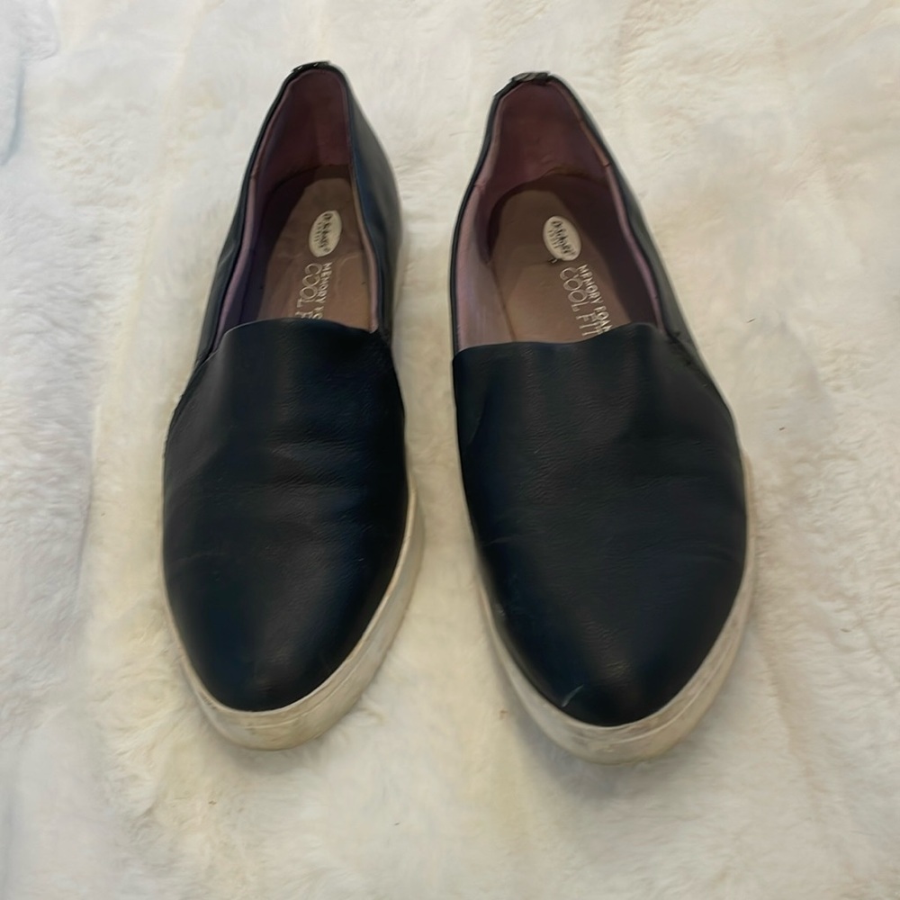 Dr. Scholl's Memory Foam Cool Fit slip-on shoes. Comfortable and breathable.